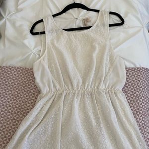 White Simple dress